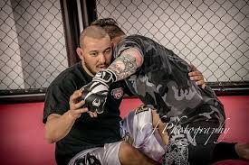Il est champion du monde. Fouad Ezbiri Champion Du Monde De Boxe Thai Kick Boxing E Flickr