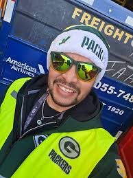 Back to work after going to GRB for the Thanksgiving game time to make that  money to go back!! Go Pack Go!