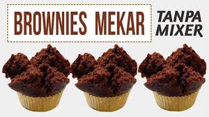 80 gr tepung terigu protein sedang. 1 Kali Aduk 1 Telur Jadi Banyak Takaran Sendok Brownies Kukus Mekar Tanpa Mixer Youtube
