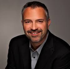 Michael Foth's Instagram, Twitter & Facebook