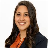 Maria Raya's Instagram, Twitter & Facebook