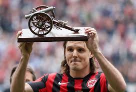 Art, objects, or design considered to be in poor taste because of excessive garishness or sentimentality, but sometimes appreciated in an ironic or knowing way. Eintracht Fussballgott Geht In Rente Alex Meier Beendet Karriere Sge4ever De Das Onlinemagazin Uber Eintracht Frankfurt