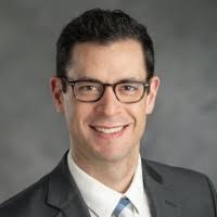 2000+ profilů „Hollon“