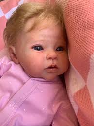 🐨 Look who we have here!! Nadia's darling baby girl Charlie by Joanna  Kazmierczak. 🐨 🐨If you are wondering where the gorgeous Gumnut Babies  outfit comes from... well...... it was handmade and