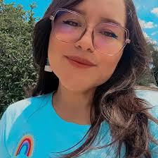 Estamos empezando a arreglar para el baby shower de Dieguito. Nos trae en  friega la abuelita para que todo quede bonito para su nueva bendi 🙈❤️