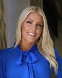 Tara Chappell's Instagram, Twitter & Facebook