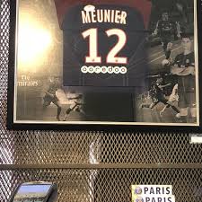 Recherchez la boutique bouygues telecom en paris la plus proche afin de découvrir l'ensemble de nos forfaits, téléphones, bbox, sav… Boutique Du Parc Des Princes Auteuil 6 Conseils De 550 Visiteurs