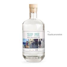 Coffret Cadeau Gin Personnalise Yoursurprise Mettre en valeur votre gin individuellement selon vos goûts ! gin personnalise yoursurprise