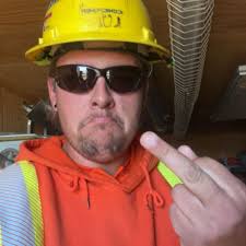 Where to buy cigars and smoke at Playa Vista Azul resort in Cuba?