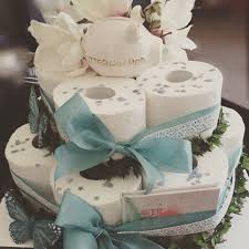 Toiletpapercake Wedding Cake Toilettenpapiertorte Zur Hochzeit Diy Idea For A Wedd Geldgeschenke Hochzeit Basteln Hochzeitstorte Basteln Hochzeitsgeschenk