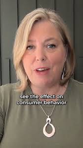 Candice Beck's Instagram, Twitter & Facebook