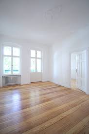 Komplettsanierung Einer 3 Zimmer Altbauwohnung In Berlin Homify Homify Altbauwohnung Wohnung Altbau Wohnzimmer