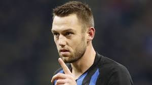 Feyenoord hervat eredivisie met verlies; winst voor PEC en Groningen