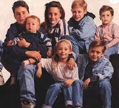 Macaulay culkin is an american actor, musician, and web host. Dakota Culkin Bio Net Worth Life Story Death Cause Of Death Husband Parents Family Siblings Nationality Age Wiki Height Facts Funeral Gossip Gist