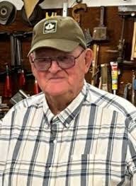 Bruce Callan's Instagram, Twitter & Facebook