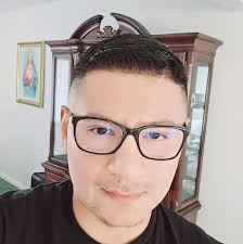 I need someone who specializes