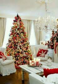 Beautiful Christmas Tree Bebe Love The Red And Gold Decorations White Christmas Decor Christmas Decorations Living Room Christmas Living Rooms