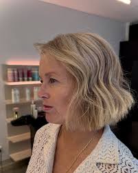 The dream team back again (from a distance) @holly.mudge.makeup.artist