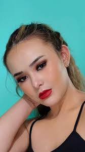 Mae Ohara's Instagram, Twitter & Facebook