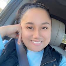 Who can fix my daughter's hair in Hahira, Georgia?