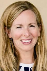 Elissa Bell Bayraktar