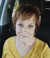 Hi! I'm Colleen. I'm a true hippie at heart ☮️