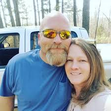 Does anyone know a good kennel for the dog?