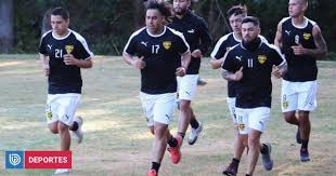 Fern�ndez vial vence ajustadamente a recoleta y mantiene la presi�n sobre el l�der. Fernandez Vial Presento A Puma Como Su Nueva Marca De Ropa Para El 2020 Futbol Biobiochile