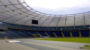 Stadion jest najbardziej znanym obiektem sportowym w polsce, nazywanym też kotłem czarownic. Kcngzyx6mrl4zm