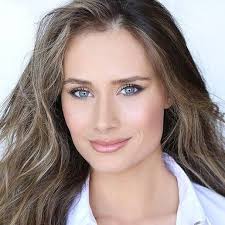 Claire Elise Yo (@claireeliseyo) • Instagram photos and videos