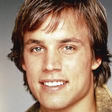 Peter Hollister's Instagram, Twitter & Facebook