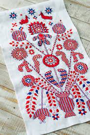 Ukrainian Traditional Embroidered Rushnyk Etsy Embroidered Towels Embroidered Tablecloth Ukrainian Gift