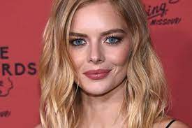 He is the uncle of actress samara weaving, who also began her career in australia before transitioning to american roles. Samara Weaving Joins Daniel Radcliffe On Guns Akimbo News Screen