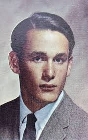 It was 51 years ago that Robert drew his last breath. He had answered his  country's call to arms. He was only 19 years. He had been in country less  than 4