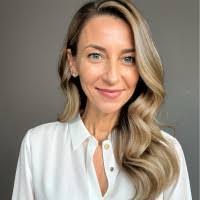 Brenda Burt's Instagram, Twitter & Facebook