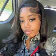 Merry Christmas from my favorite people and I 🫶🏾❤️ Hair: Laquetta Wideman  💇🏾‍♀️ Makeup: My auntie Porsha 💋 Pictures: My auntie Shandra 🤳🏾