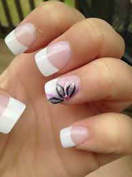 Сезонные тенденции, идеи, красивый дизайн ногтей. Nageldesign Muster Wie Sie Fingernagel Designs Selber Machen Flower Nail Designs Pretty Nail Designs Cute Nail Designs
