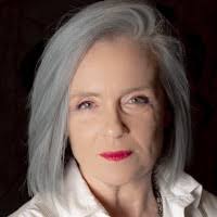 Robyn Maxwell Email & Phone Number