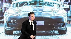 Tesla inicia batalla legal para restituir pagos multimillonarios a Elon Musk