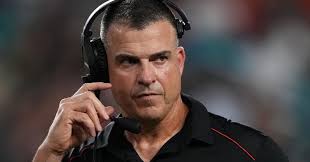 Mario Cristobal describes Kyle Field as a 'maniacal scene'