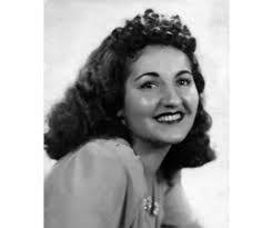 Elizabeth Marconi's Instagram, Twitter & Facebook