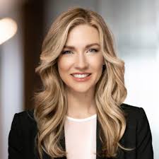 Here's to Kirsten Weaver, CAPS® for winning Top Vice President of Florida  during the RPM Living End of Year Awards. Your commitment and vision  continue to set you apart in the best