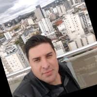 700+ perfis com “Guth”