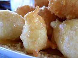 sugarprincess griechische hefeballchen mit honigsirup walnussen und zimt loukoumades rezept und video griechisches essen rezepte lebensmittel essen