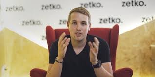 We did not find results for: Jirka Kral Skoncil Na Youtube Byl Pritom Jednim Z Nejsledovanejsich Ceskych Youtuberu Zive Cz