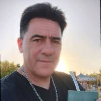 40+ "Ricardo Vara" profiles