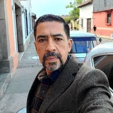 Alfredo Avalos (@a_avalos)