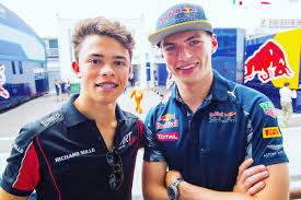 Dejó la academia de red bull a fin de esa temporada, y continuó en fórmula renault con ktr por dos temporadas más. Nyck De Vries On Twitter Gefeliciteerd Pik Max33verstappen Vollegas