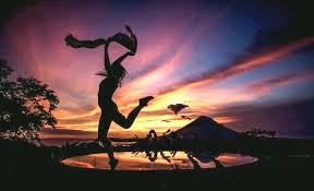 It is said that this is the path of transformation of mud into gold, and so instead of doing like adept practitioners of sutras which steer. The Tantric Way Series Gaia Ma