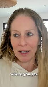 Amy Epstein's Instagram, Twitter & Facebook